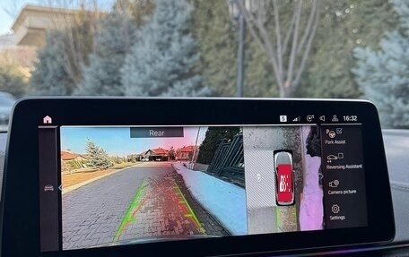 BMW 5 серия, 2022 год, 3 990 000 рублей, 8 фотография