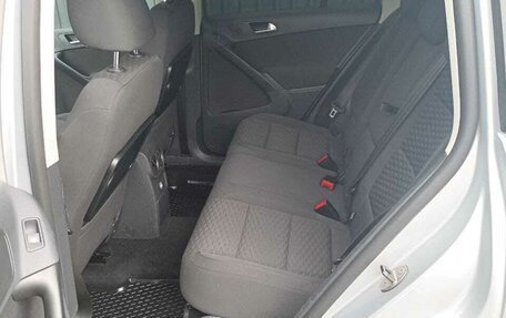 Volkswagen Tiguan I, 2011 год, 1 000 000 рублей, 17 фотография