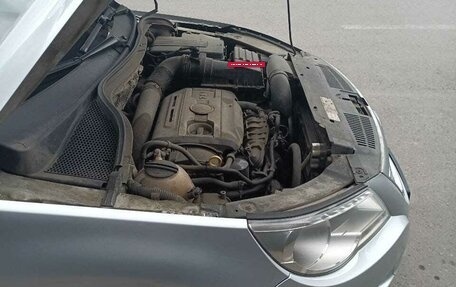 Volkswagen Tiguan I, 2011 год, 1 000 000 рублей, 12 фотография
