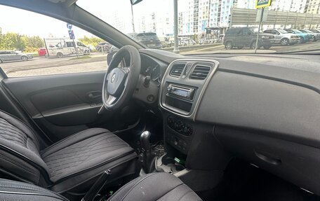 Renault Logan II, 2018 год, 569 000 рублей, 5 фотография