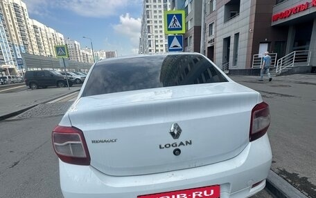 Renault Logan II, 2018 год, 569 000 рублей, 3 фотография