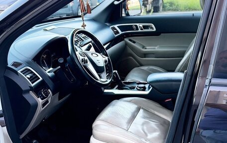 Ford Explorer VI, 2012 год, 1 550 000 рублей, 12 фотография