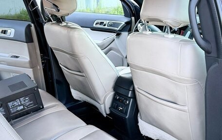 Ford Explorer VI, 2012 год, 1 550 000 рублей, 19 фотография