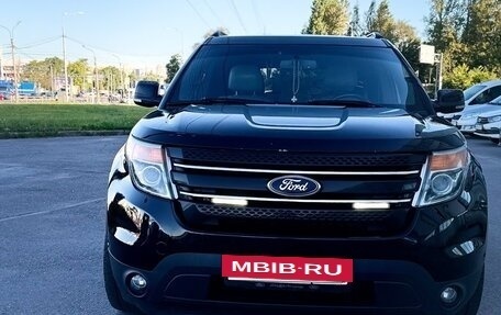Ford Explorer VI, 2012 год, 1 550 000 рублей, 38 фотография