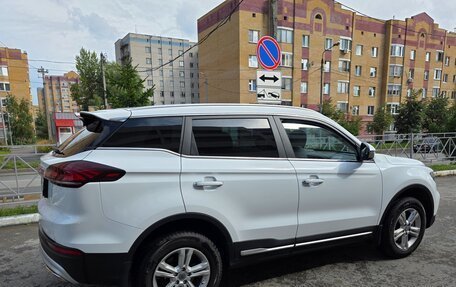 Geely Atlas, 2024 год, 1 899 000 рублей, 5 фотография