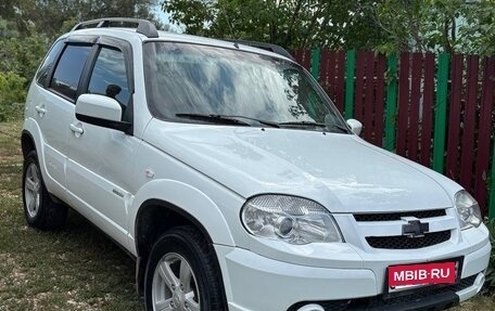 Chevrolet Niva I рестайлинг, 2013 год, 505 000 рублей, 3 фотография