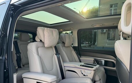 Mercedes-Benz V-Класс, 2025 год, 14 400 000 рублей, 6 фотография