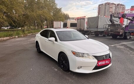 Lexus ES VII, 2013 год, 2 190 000 рублей, 2 фотография