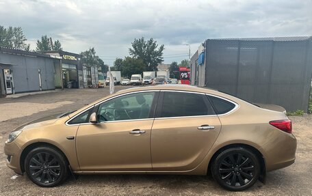 Opel Astra J, 2013 год, 730 000 рублей, 4 фотография