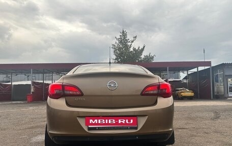 Opel Astra J, 2013 год, 730 000 рублей, 6 фотография