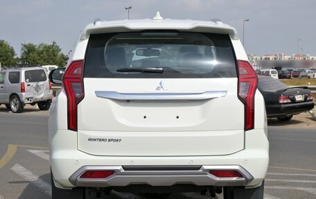 Mitsubishi Montero Sport, 2025 год, 4 625 000 рублей, 10 фотография