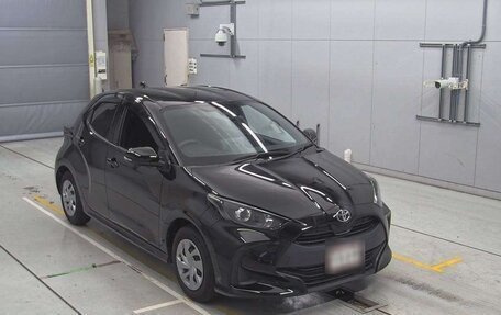 Toyota Yaris, 2020 год, 750 000 рублей, 2 фотография
