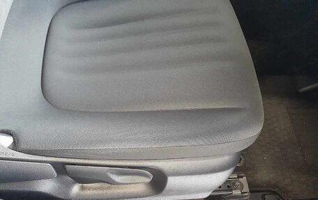 Toyota Yaris, 2020 год, 750 000 рублей, 7 фотография
