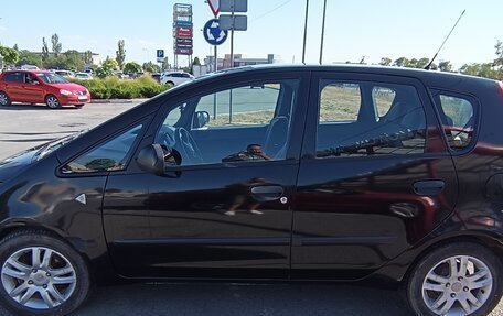 Mitsubishi Colt VI рестайлинг, 2006 год, 450 000 рублей, 3 фотография