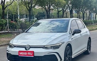 Volkswagen Golf VIII, 2022 год, 1 390 000 рублей, 1 фотография