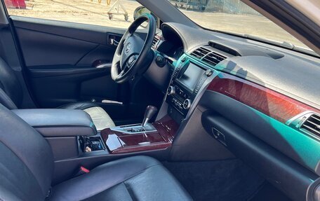 Toyota Camry, 2013 год, 2 000 000 рублей, 1 фотография