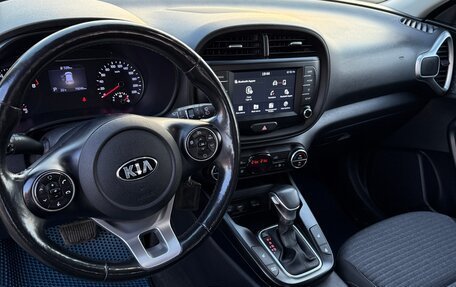 KIA Soul III, 2019 год, 1 990 000 рублей, 12 фотография