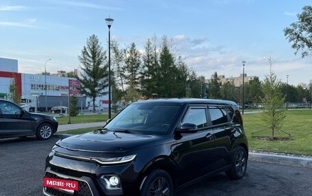 KIA Soul III, 2019 год, 1 990 000 рублей, 2 фотография
