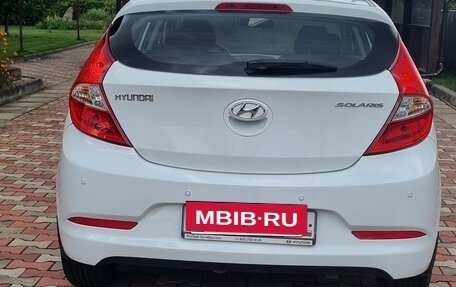 Hyundai Solaris II рестайлинг, 2015 год, 1 050 000 рублей, 6 фотография