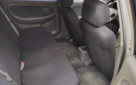 KIA Shuma II, 2002 год, 300 000 рублей, 12 фотография