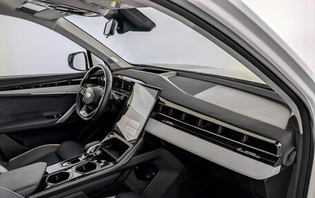 Geely Atlas, 2024 год, 3 000 000 рублей, 11 фотография