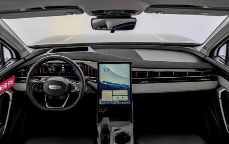 Geely Atlas, 2024 год, 3 000 000 рублей, 14 фотография