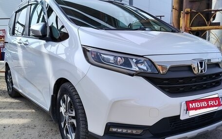 Honda Freed II, 2020 год, 1 950 000 рублей, 14 фотография