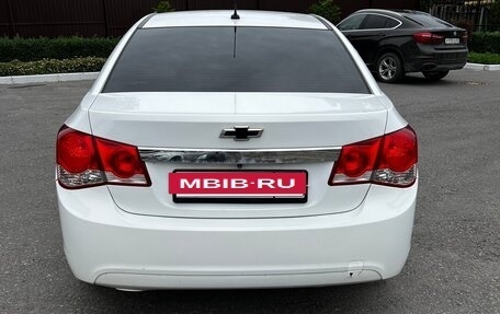Chevrolet Cruze II, 2011 год, 600 000 рублей, 3 фотография