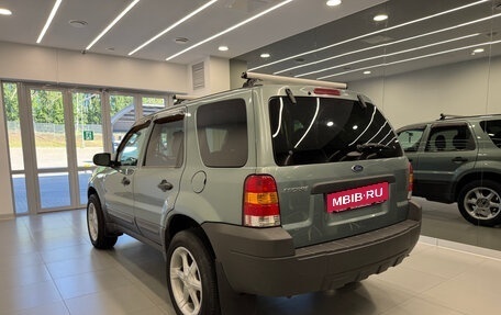 Ford Escape II, 2004 год, 800 000 рублей, 6 фотография