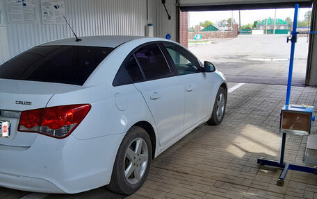Chevrolet Cruze II, 2012 год, 600 000 рублей, 4 фотография