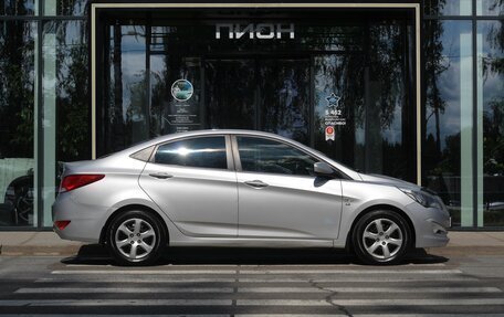 Hyundai Solaris II рестайлинг, 2016 год, 990 000 рублей, 4 фотография
