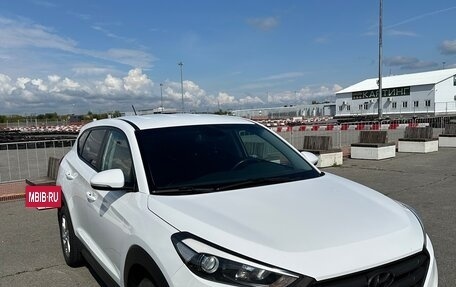 Hyundai Tucson III, 2016 год, 1 730 000 рублей, 2 фотография