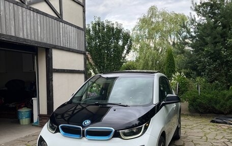 BMW i3 I01 рестайлинг, 2017 год, 1 840 000 рублей, 8 фотография