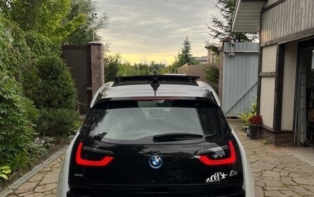 BMW i3 I01 рестайлинг, 2017 год, 1 840 000 рублей, 6 фотография