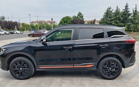 Geely Atlas, 2022 год, 1 510 000 рублей, 2 фотография