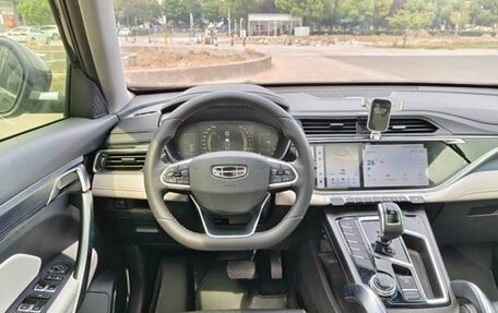 Geely Atlas, 2022 год, 1 510 000 рублей, 6 фотография