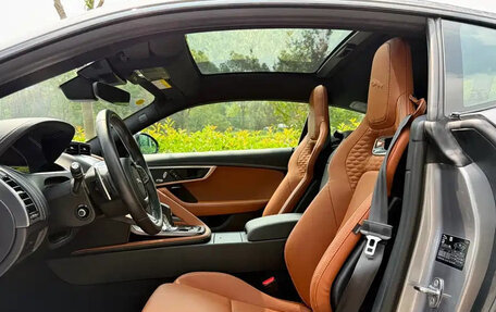 Jaguar F-Type I рестайлинг 2, 2022 год, 6 650 000 рублей, 5 фотография