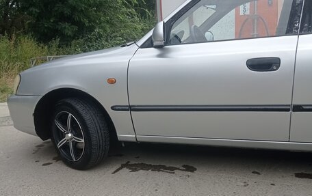 Hyundai Accent II, 2003 год, 300 000 рублей, 3 фотография