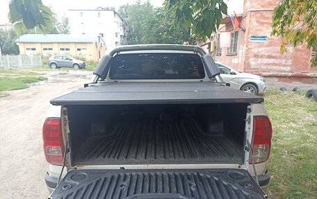 Toyota Hilux VIII, 2016 год, 2 500 000 рублей, 8 фотография