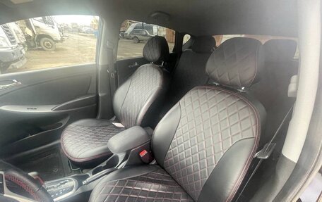 Hyundai Solaris II рестайлинг, 2012 год, 750 000 рублей, 5 фотография