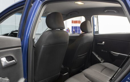 KIA Rio III рестайлинг, 2015 год, 990 000 рублей, 10 фотография