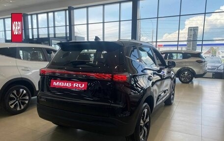 Chery Tiggo 4 I рестайлинг, 2025 год, 2 420 000 рублей, 6 фотография