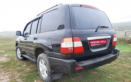 Toyota Land Cruiser 100 рестайлинг 2, 2002 год, 1 130 000 рублей, 3 фотография