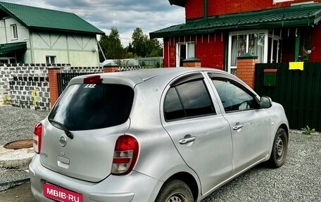 Nissan March IV, 2011 год, 390 000 рублей, 3 фотография