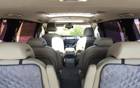 KIA Carnival III, 2017 год, 2 400 000 рублей, 8 фотография