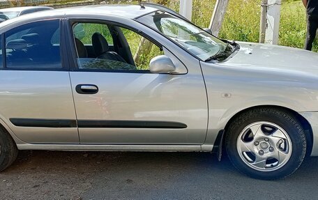 Nissan Almera, 2003 год, 265 000 рублей, 2 фотография
