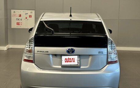 Toyota Prius, 2010 год, 907 000 рублей, 5 фотография