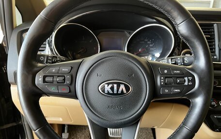 KIA Carnival III, 2017 год, 2 950 000 рублей, 18 фотография