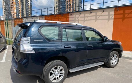 Toyota Land Cruiser Prado 150 рестайлинг 2, 2011 год, 3 450 000 рублей, 6 фотография