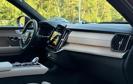 Volvo XC90 II рестайлинг, 2025 год, 12 500 000 рублей, 6 фотография